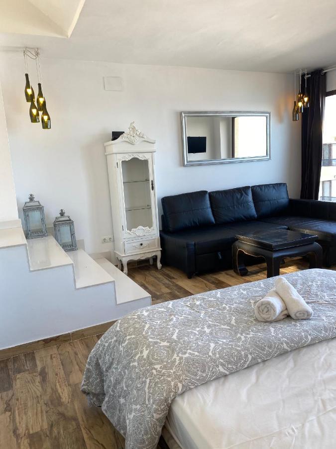 Aloha Playa Apartment Benalmadena Bagian luar foto