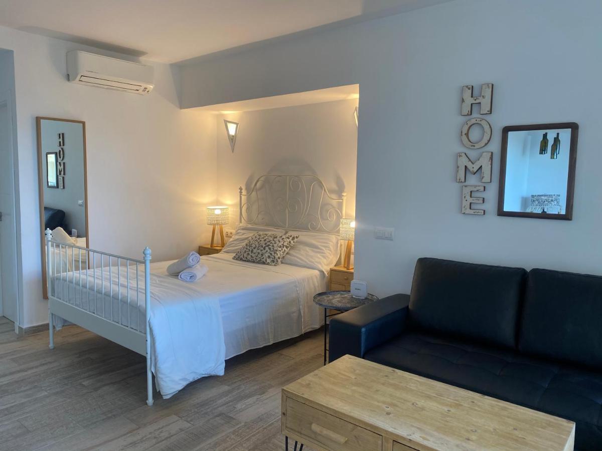 Aloha Playa Apartment Benalmadena Bagian luar foto