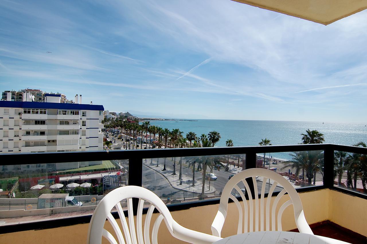 Aloha Playa Apartment Benalmadena Bagian luar foto